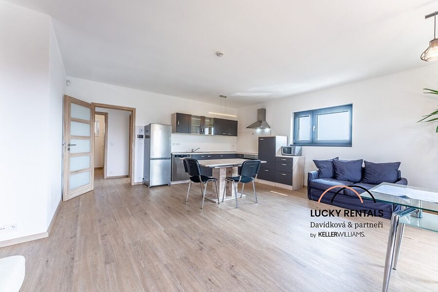 Pronájem bytu 2+kk 59 m² — Čestlice