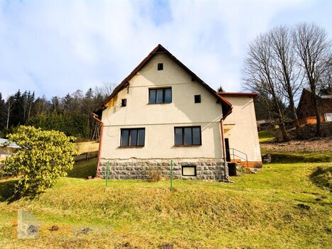 Prodej rodinného domu 3+1/S/Z/G, pozemek 1934 m2, ul. Vítězná, Tanvald, Šumburk nad Desnou